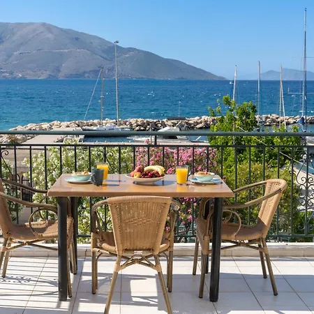 Apartahotel Filalithis & *