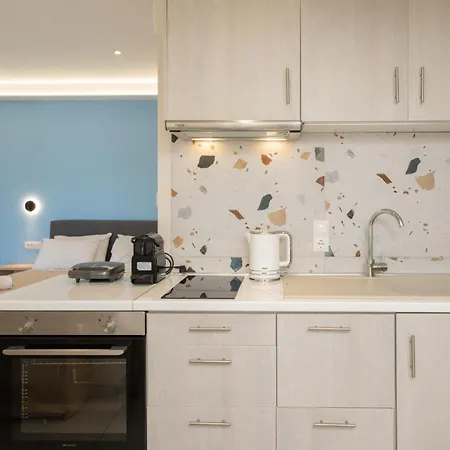 Filalithis & מלון דירות סאמי